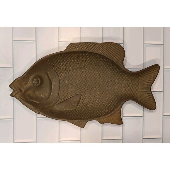 VTG Solid Brass Fish Tray Plate Trinket Coastal Cabin Home Décor Heavy 13½"x 7" - Picture 1 of 9